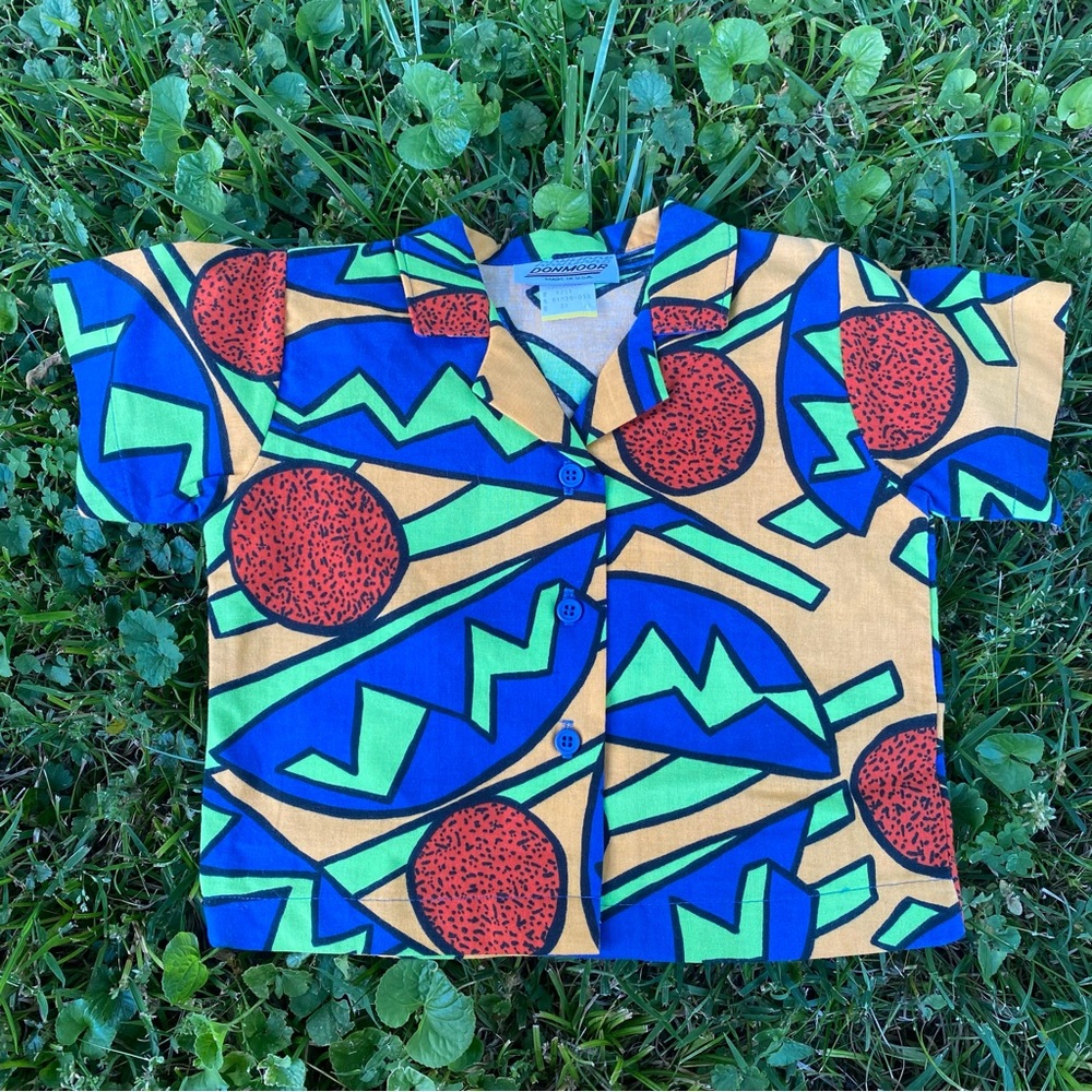 Vintage Donmoor kids unisex boys bright geometric 80s graphic button down shirt